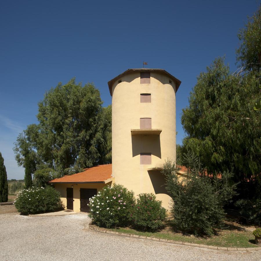 Agriturismo Le Pescine Vada Kültér fotó