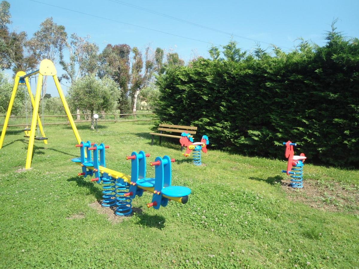 Agriturismo Le Pescine Vada Kültér fotó